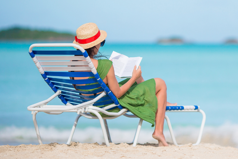 I 7 libri che ogni imprenditore dovrebbe portare in vacanza