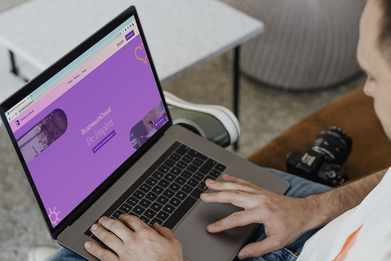 BusinessinCloud la piattaforma per creare vendere erogare servizi online per professionisti digitali